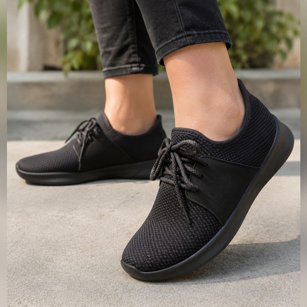 Vessi Everyday  Black Knit Sneakers Waterproof Lace-Up Shoes Women’s US 9